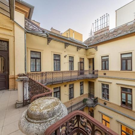 Sass Glamour Apartment Next To St Stephen Basilica S1 Budapest Exterior foto