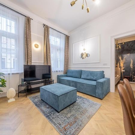 Sass Glamour Apartment Next To St Stephen Basilica S1 Budapest Exterior foto
